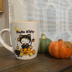 🎃✨✨Hello Kitty Coffee Mug✨✨🎃